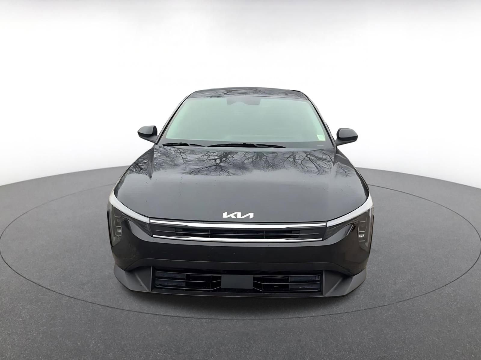 Used 2025 Kia K4 FWD image 4