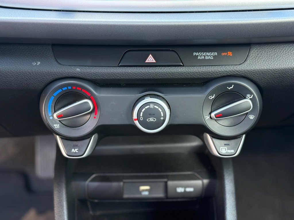 Used 2023 Kia Rio S image 16
