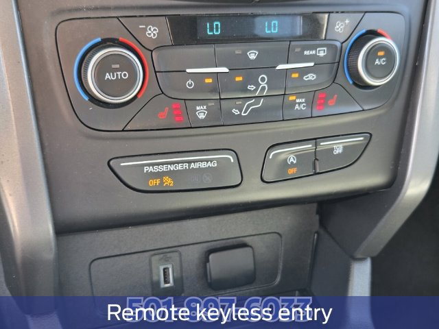 Certified 2018 Ford Escape SE w/ SE Sync 3 Package FWD image 24