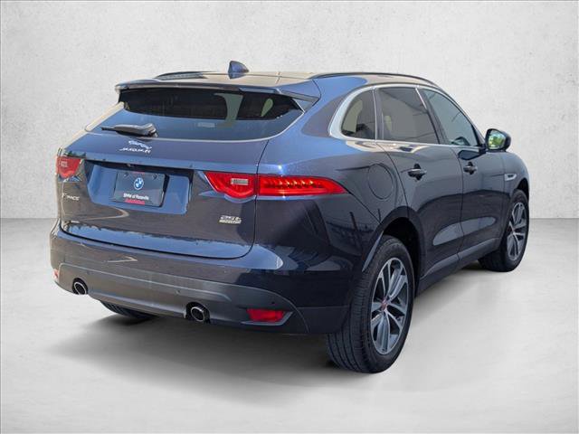 Used 2019 Jaguar F-PACE Premium image 5