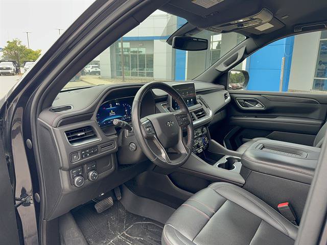 Used 2022 Chevrolet Tahoe RST w/ Luxury Package AWD/4WD image 10