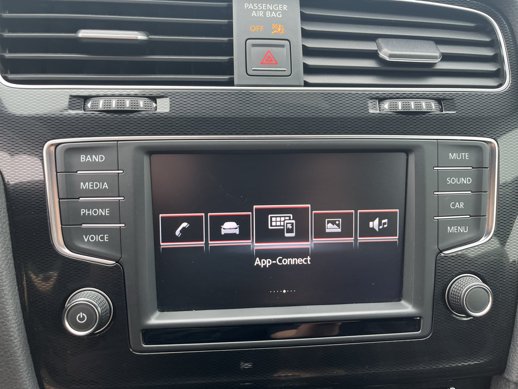 Used 2017 Volkswagen GTI S FWD image 19