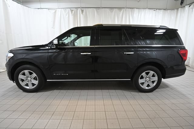 Used 2024 Ford Expedition Max Platinum AWD/4WD image 11