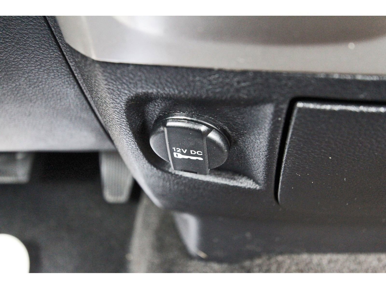 Used 2017 RAM 1500 Laramie AWD/4WD image 30