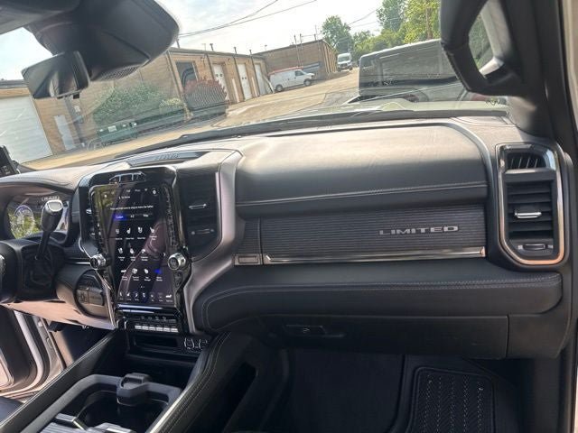 Used 2021 RAM 2500 Limited AWD/4WD image 31