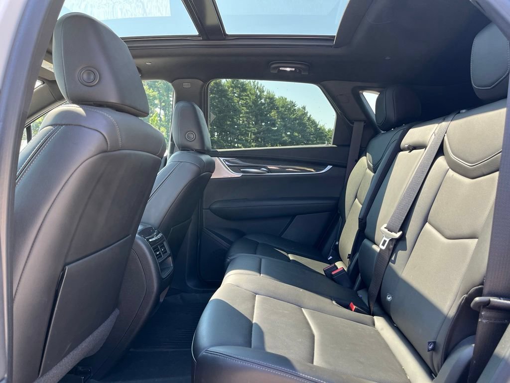 Used 2023 Cadillac XT5 Sportv w/ Technology Package AWD/4WD image 22