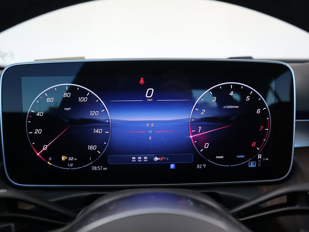 New 2025 Mercedes-Benz C 300 Sedan image 33