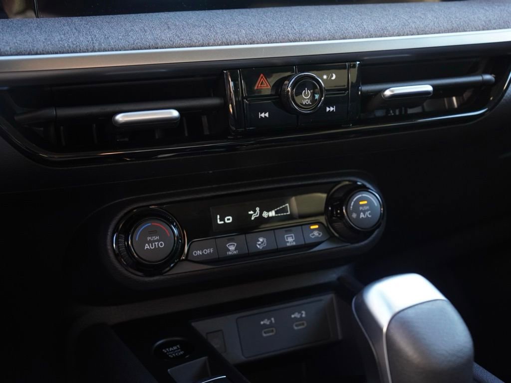 New 2026 Nissan Kicks SV image 13