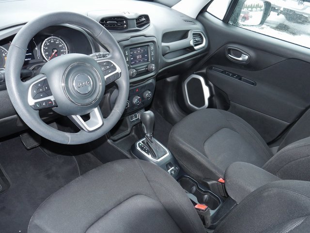 Used 2019 Jeep Renegade Sport image 13