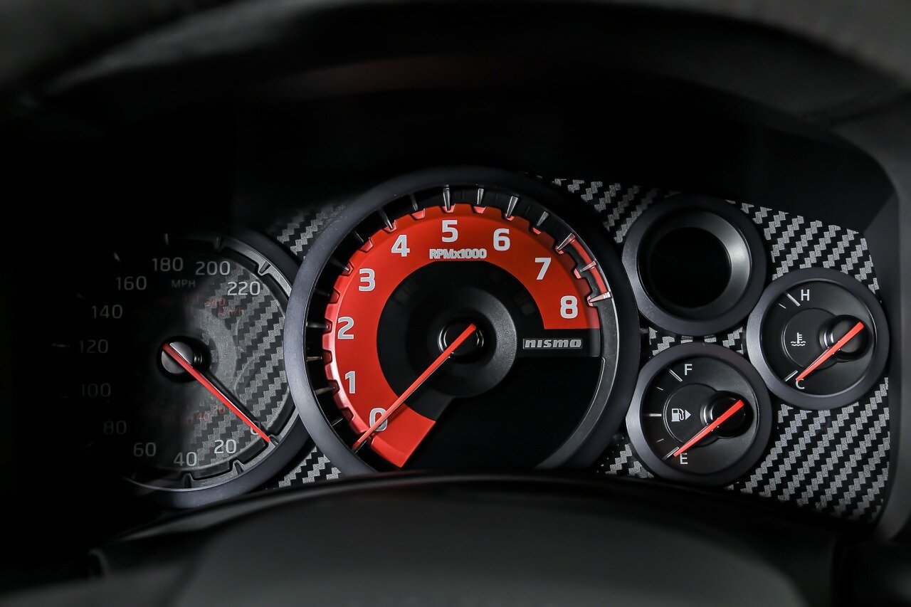 Used 2020 Nissan GT-R NISMO AWD/4WD image 25