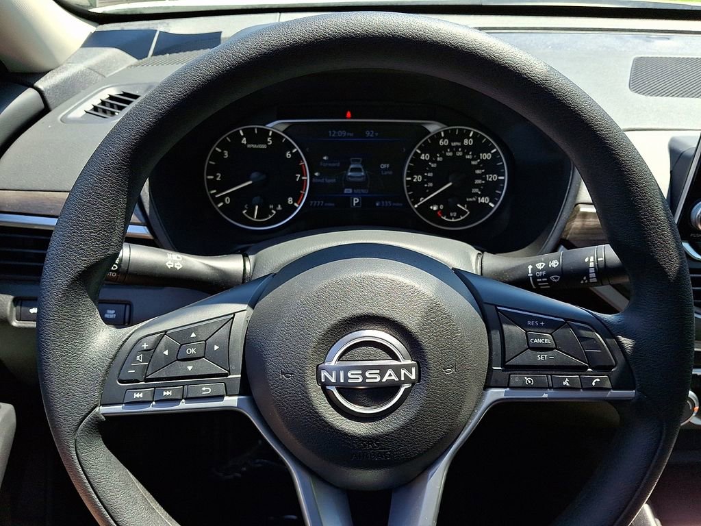 Certified 2025 Nissan Altima 2.5 SV FWD image 20