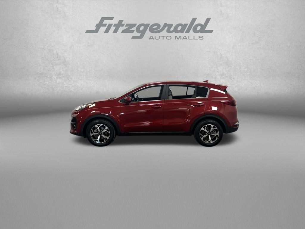 Used 2022 Kia Sportage LX FWD image 2