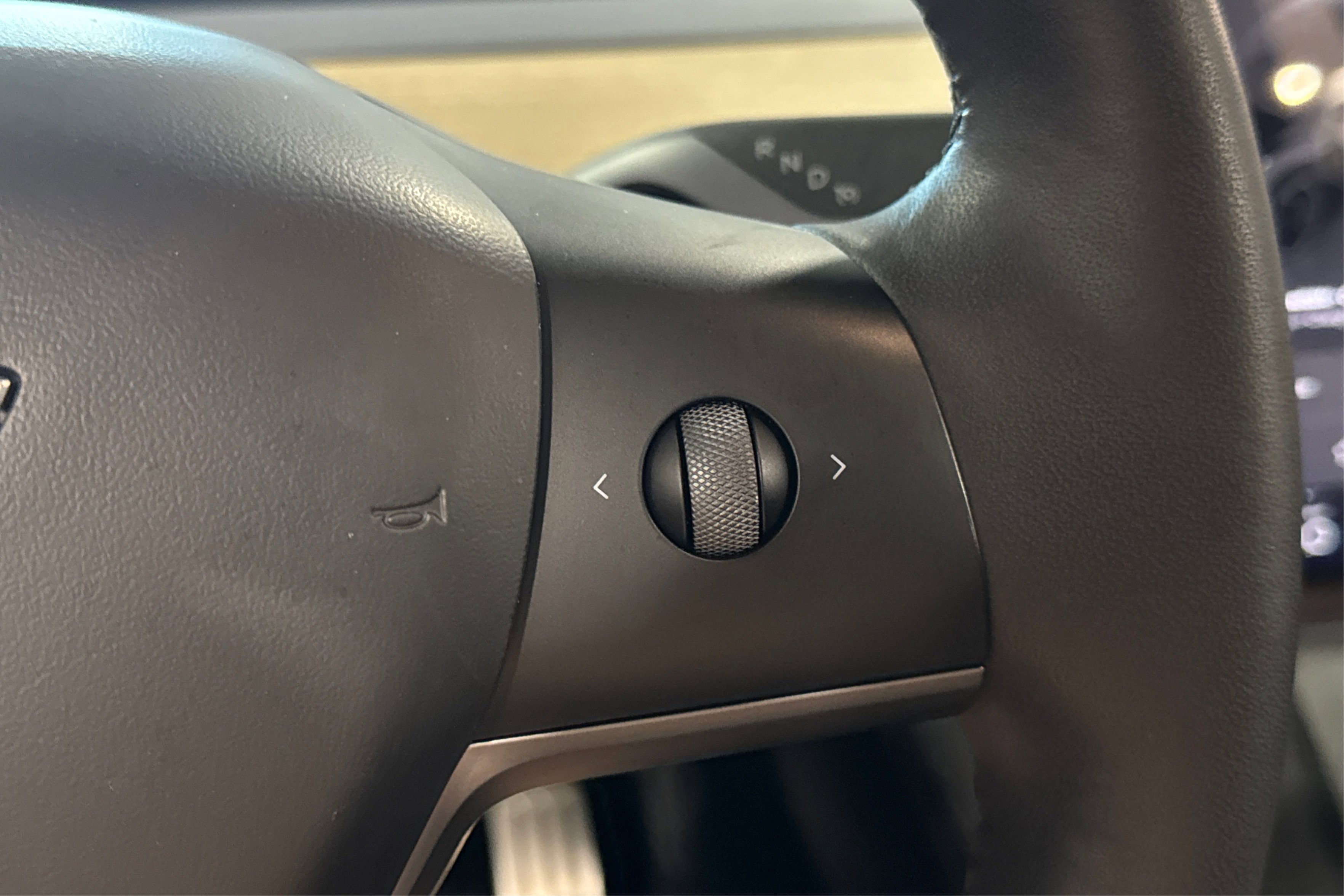 Used 2022 Tesla Model Y Performance image 23