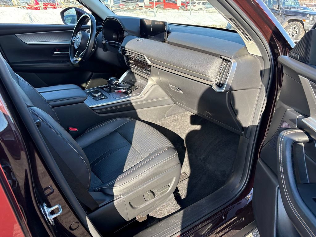 Used 2024 MAZDA CX-90 Plug-In Hybrid w/ Premium Pkg AWD/4WD image 10