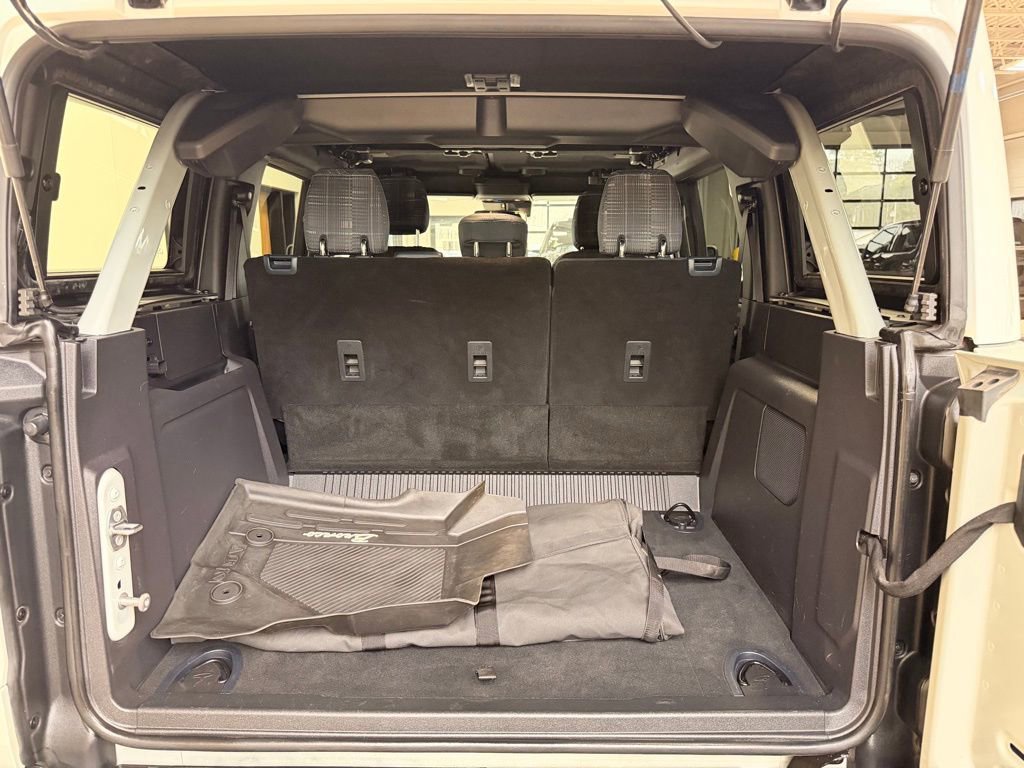 Used 2023 Ford Bronco Heritage Edition image 7