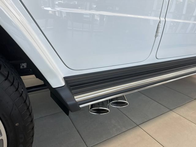 Used 2027 Mercedes-Benz G 63 AMG 4MATIC image 11