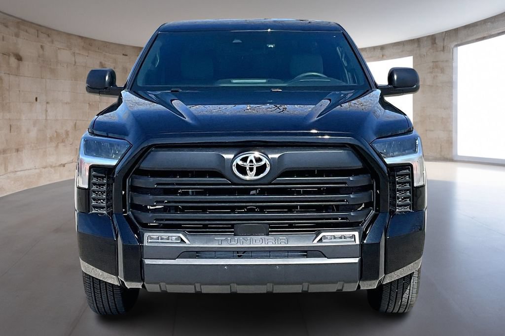 Used 2025 Toyota Tundra SR5 AWD/4WD image 4
