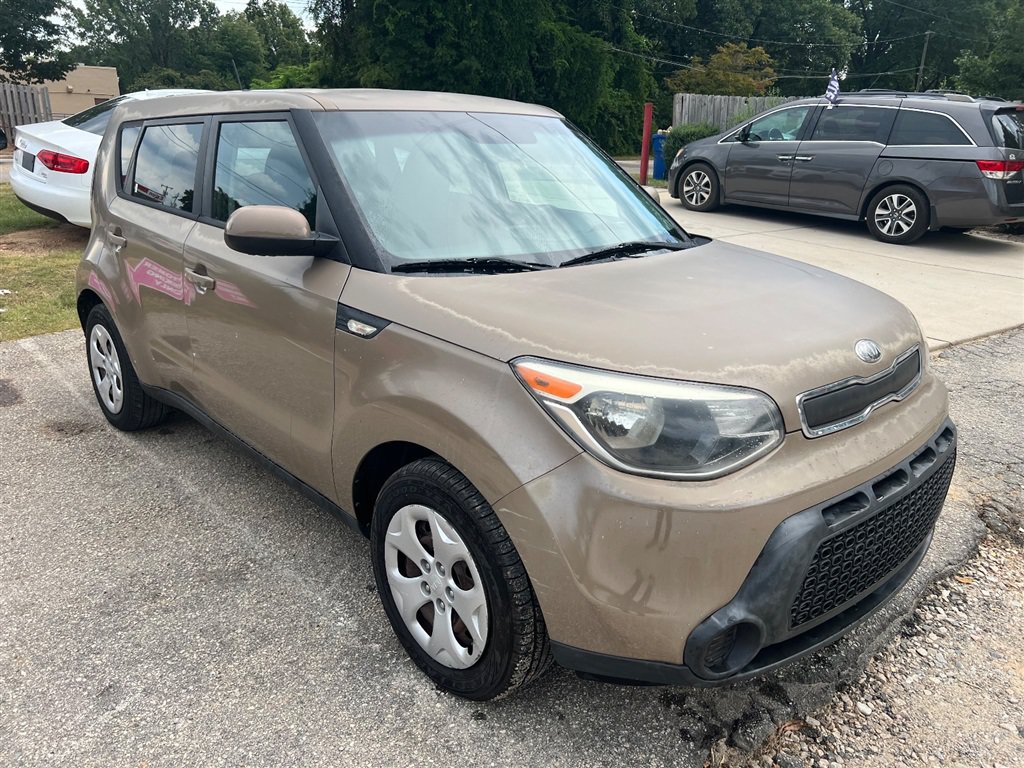 Used 2014 Kia Soul FWD image 3