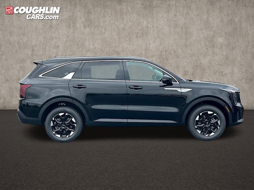 New 2025 Kia Sorento S w/ Panoramic Sunroof Package image 3