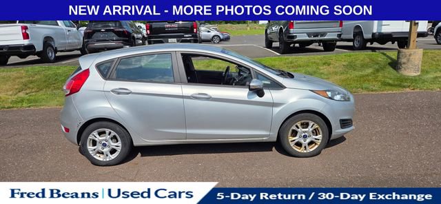 Used 2015 Ford Fiesta SE FWD image 11
