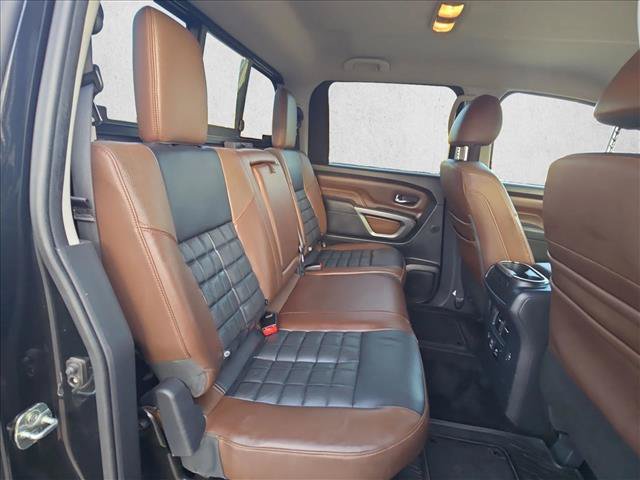 Used 2019 Nissan Titan Platinum Reserve w/ Platinum Utility Package AWD/4WD image 17