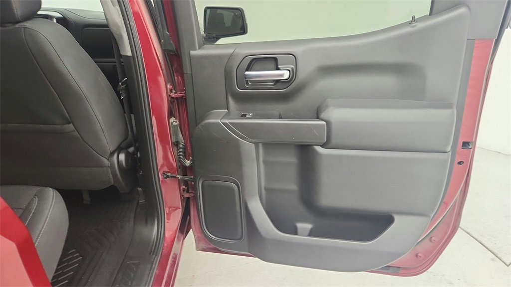 Used 2020 Chevrolet Silverado 1500 LT w/ Texas Edition image 34