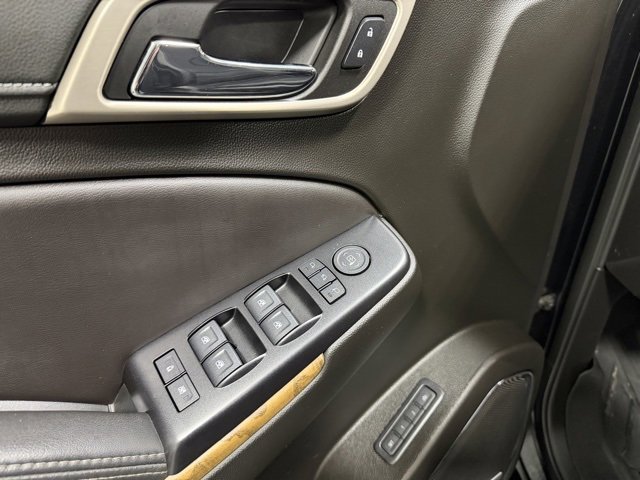 Used 2019 GMC Yukon Denali image 25