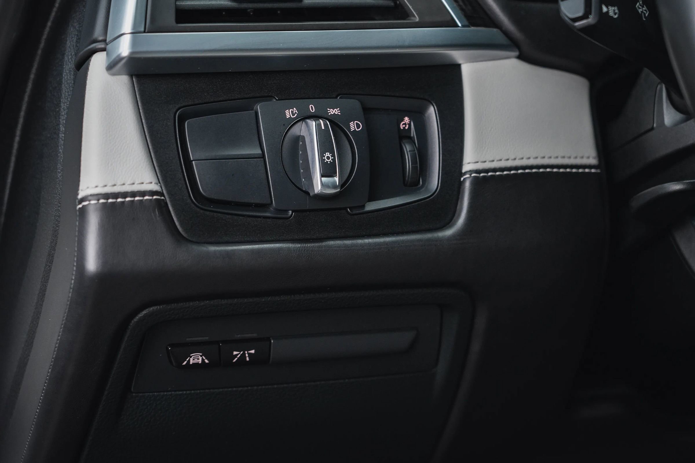 Used 2018 BMW M3 Sedan image 39