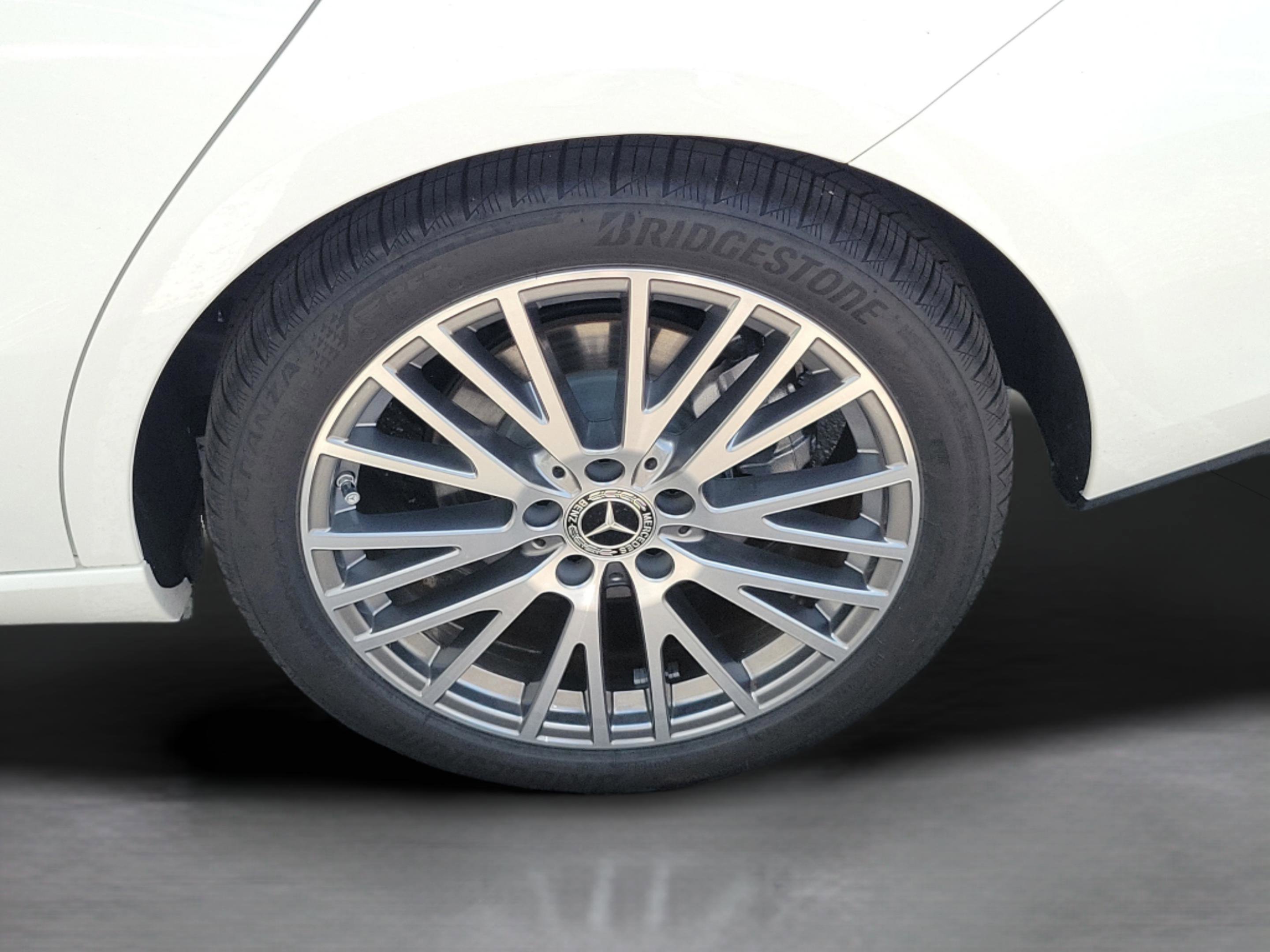 Certified 2026 Mercedes-Benz CLA 250 image 5