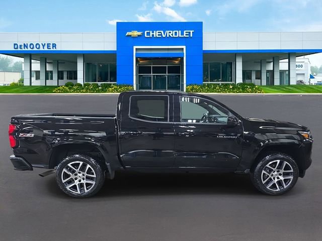 Used 2023 Chevrolet Colorado Z71 w/ Z71 Convenience Package 2 image 8