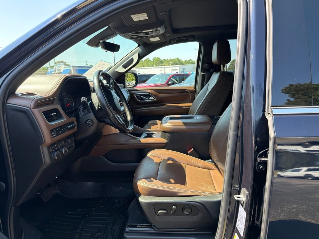 Used 2021 Chevrolet Tahoe High Country w/ Premium Package AWD/4WD image 20