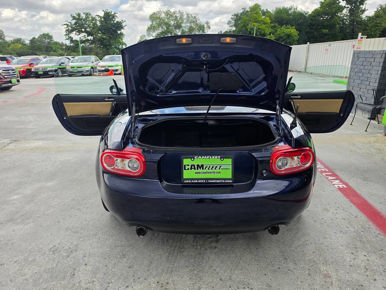 Used 2011 MAZDA MX-5 Miata Grand Touring w/ Premium Pkg RWD image 22