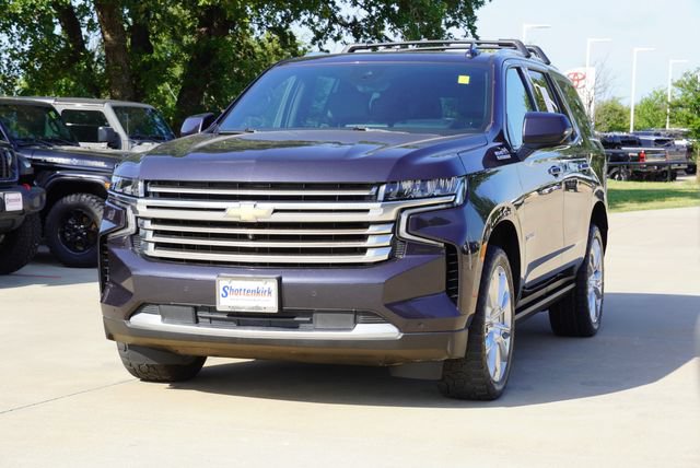 Used 2023 Chevrolet Tahoe High Country AWD/4WD image 3