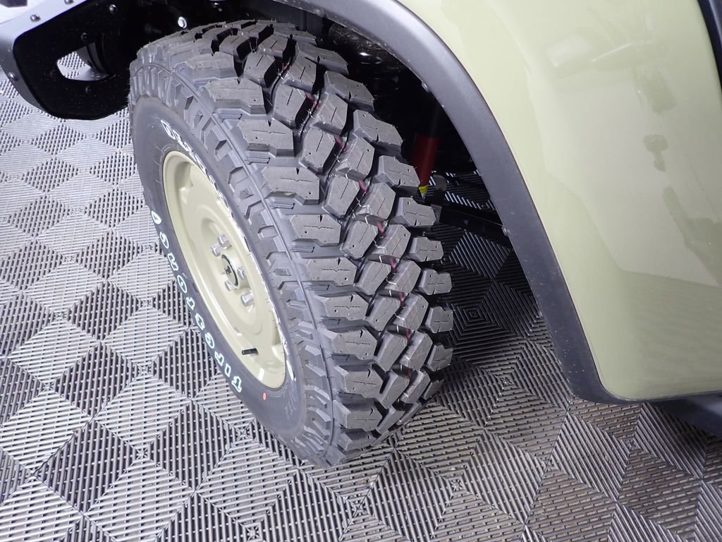 New 2026 Jeep Gladiator Sport AWD/4WD image 42