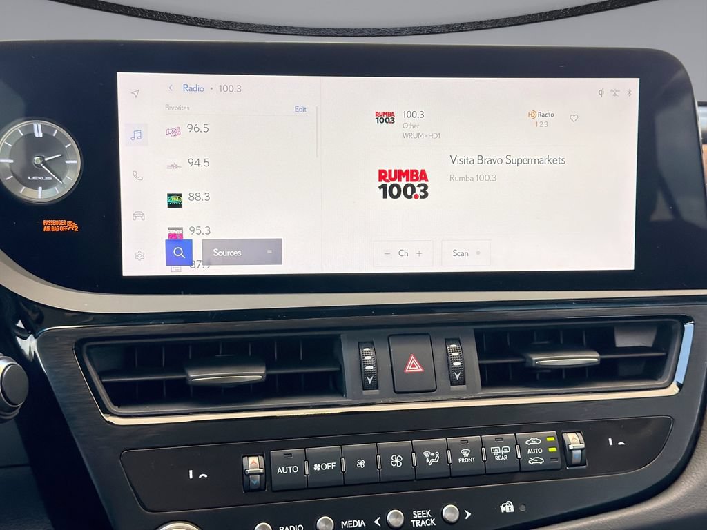 Certified 2023 Lexus ES 350 w/ Premium Package FWD image 23