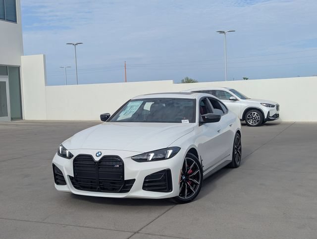 New 2026 BMW M440i w/ Premium Package RWD image 3