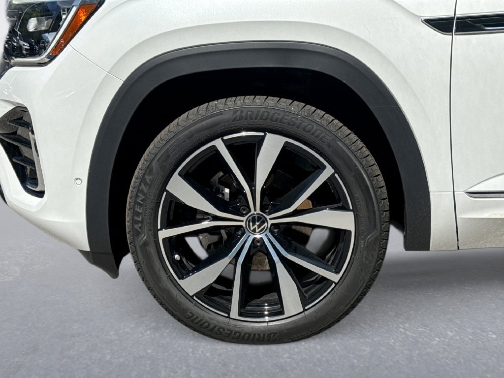 New 2026 Volkswagen Atlas Cross Sport SEL Premium R-Line AWD/4WD image 19