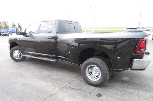 New 2026 RAM 3500 Tradesman image 7