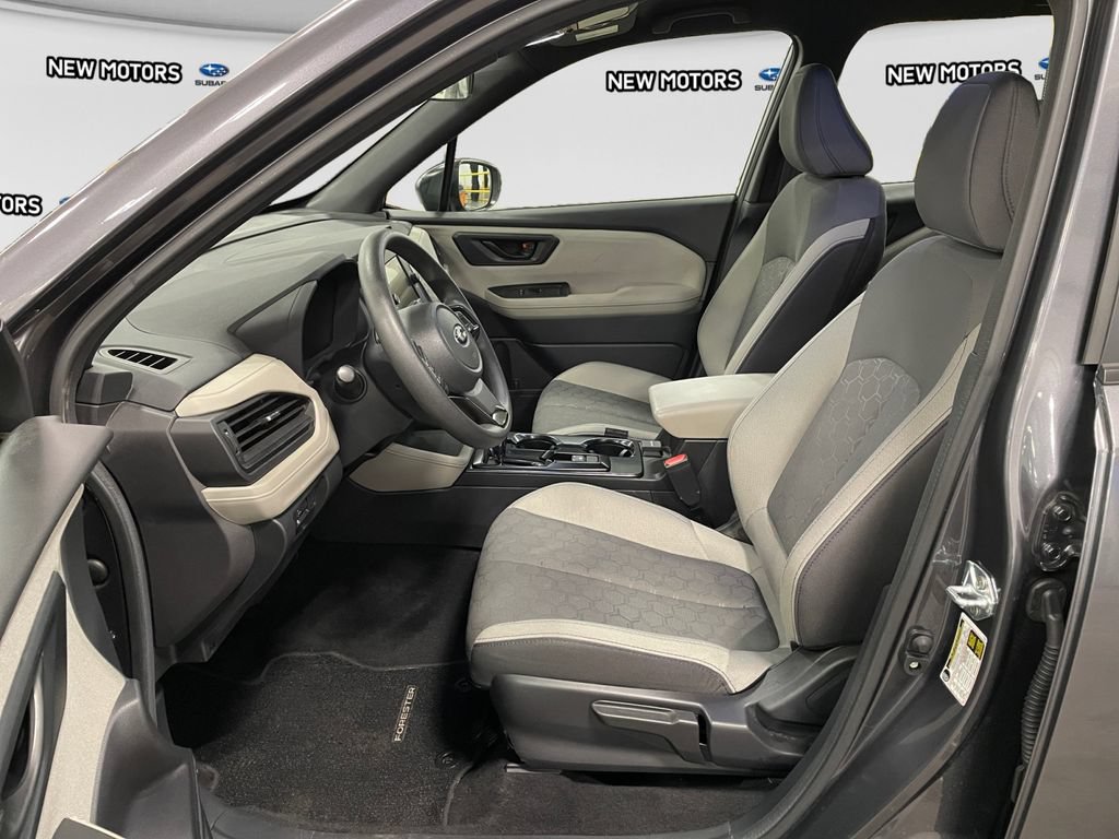 Used 2026 Subaru Forester AWD/4WD image 9