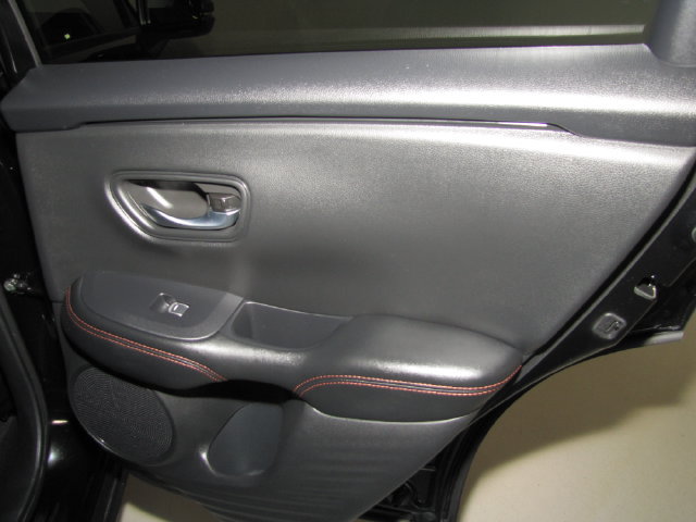 Certified 2026 Honda HR-V Sport image 40
