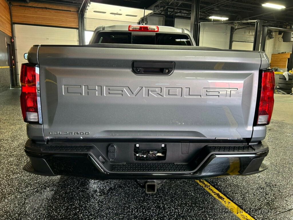 Used 2024 Chevrolet Colorado W/T w/ Advanced Trailering Package image 4