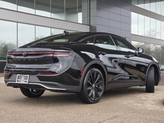 Used 2025 Toyota Crown XLE image 26