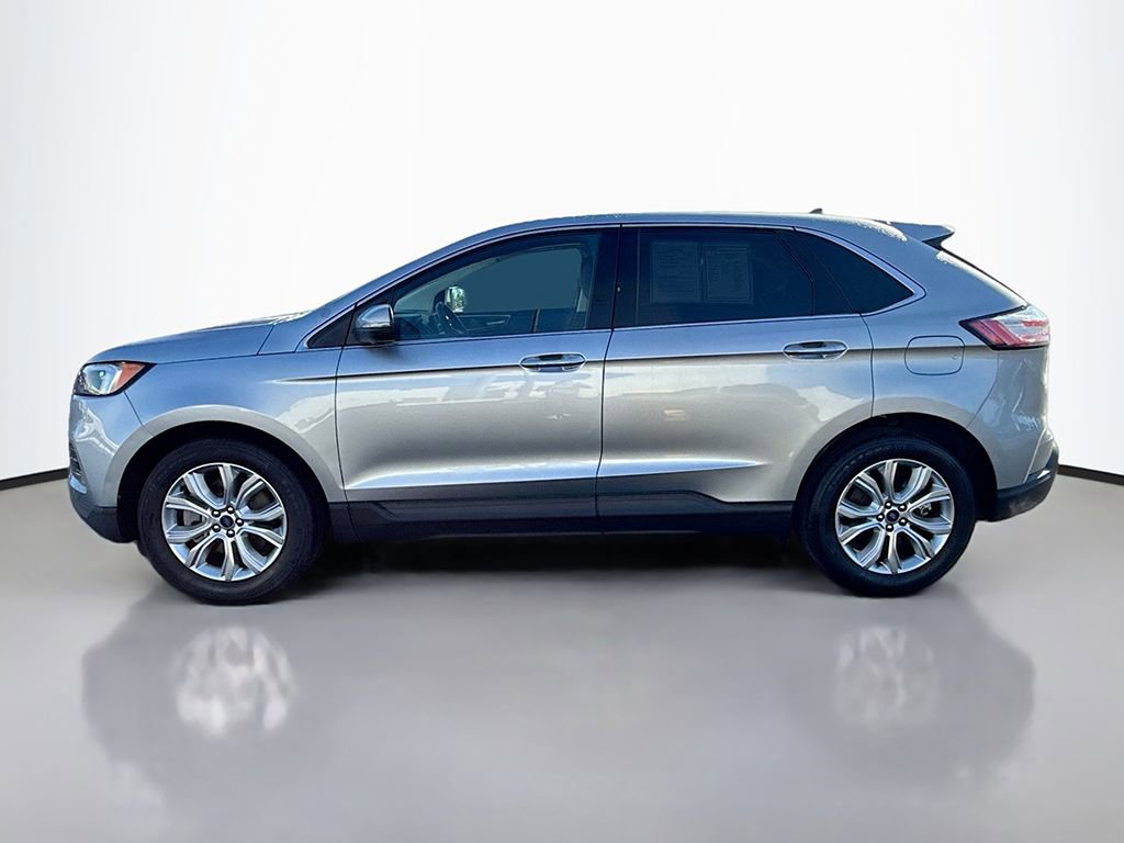 Used 2022 Ford Edge Titanium image 12