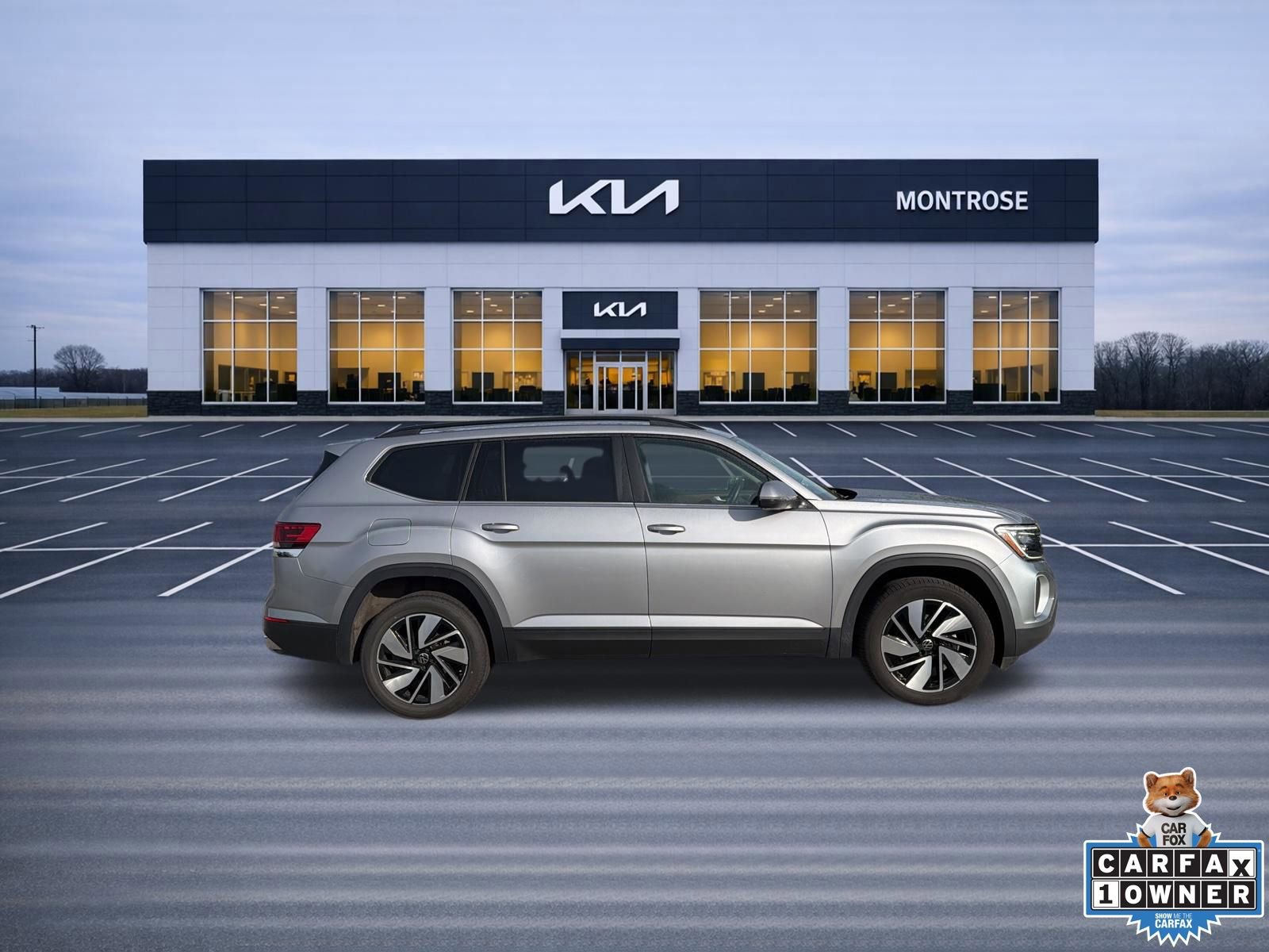 Used 2025 Volkswagen Atlas SE AWD/4WD image 4
