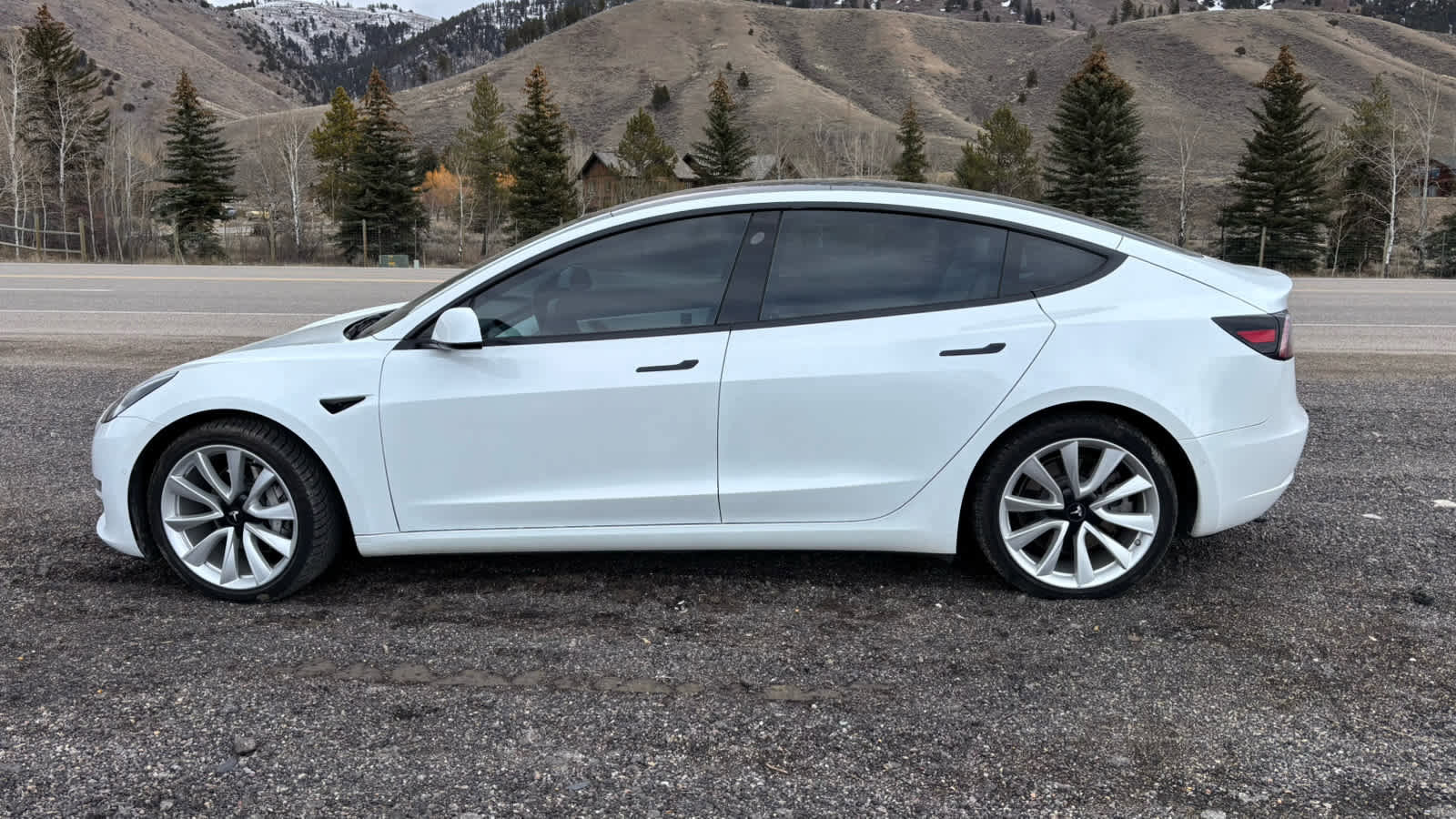 Used 2018 Tesla Model 3 Long Range image 4