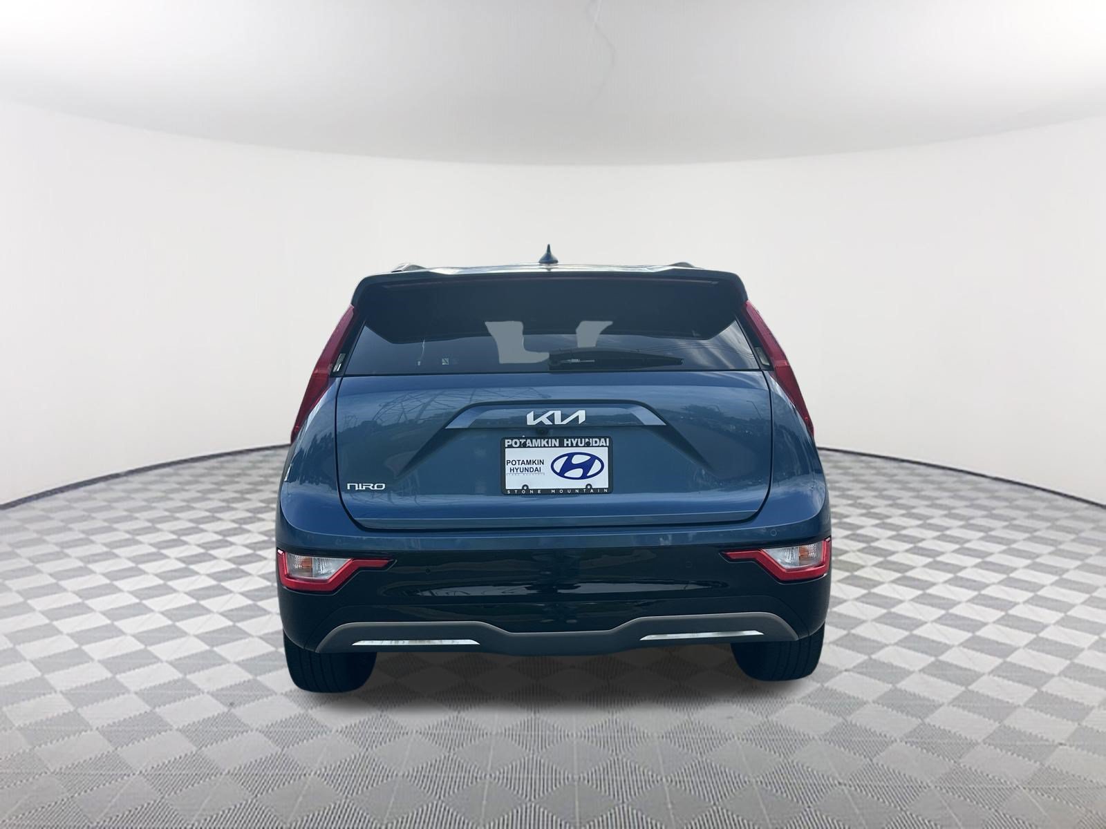 Used 2024 Kia Niro Wind w/ Wind Preserve Package FWD image 6