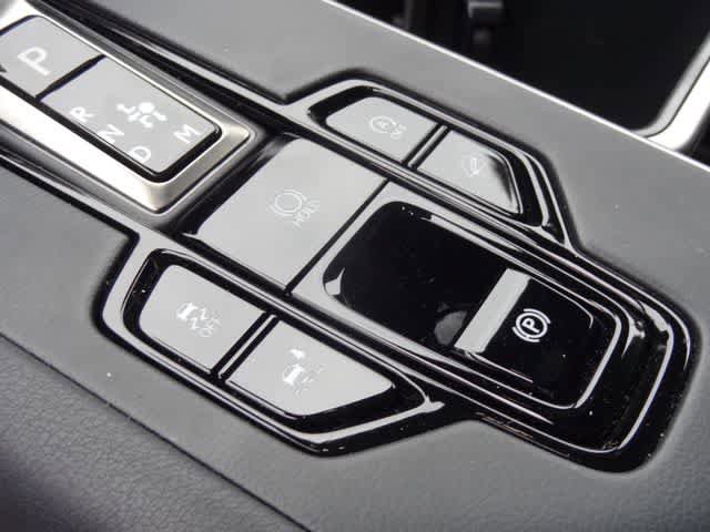 Used 2025 Lexus TX 350 AWD w/ Technology Package image 17