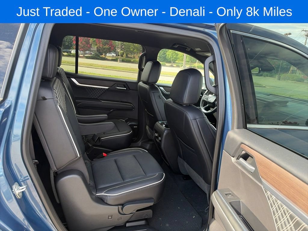 Used 2025 GMC Acadia Denali FWD image 15