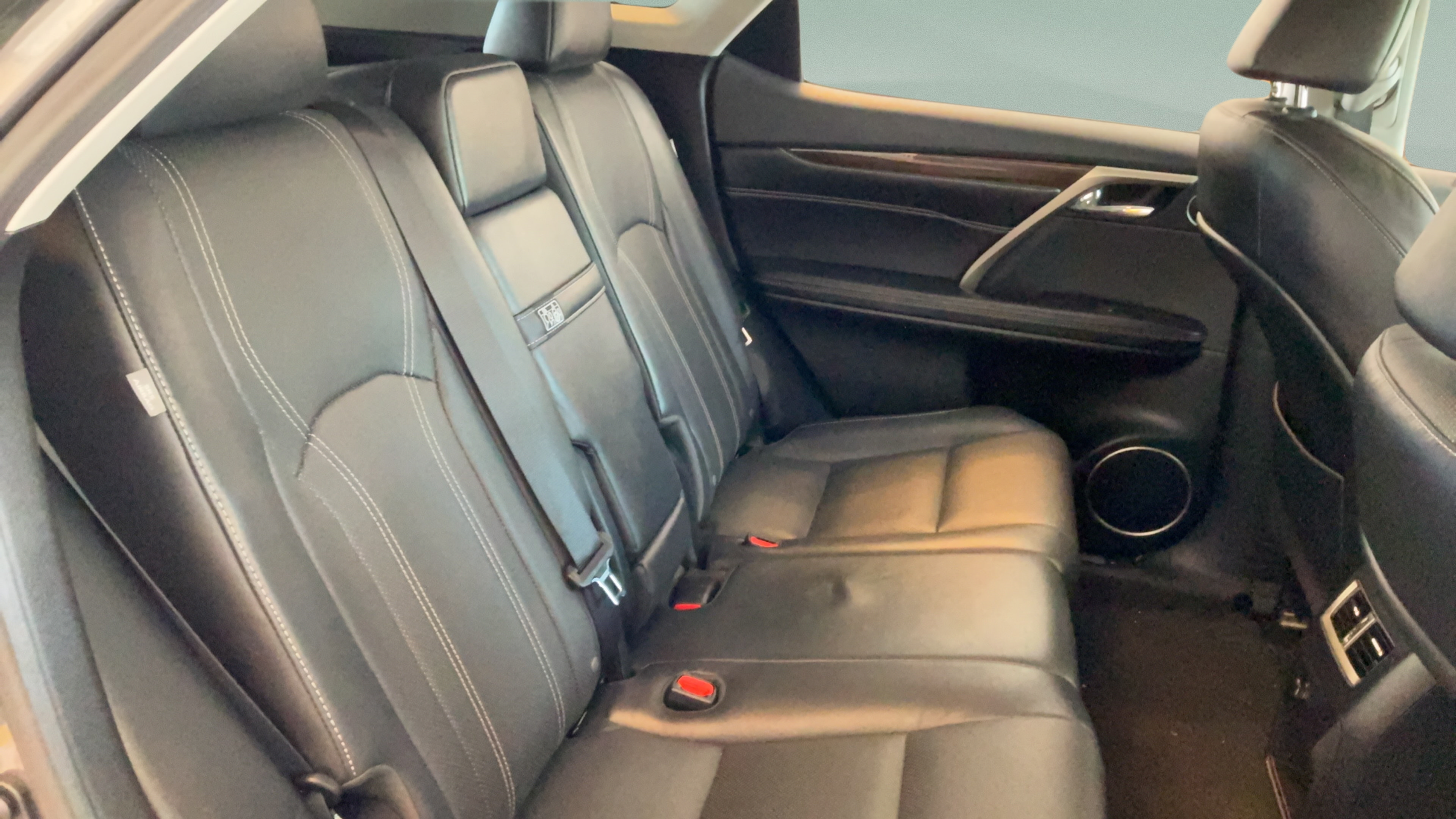 Used 2019 Lexus RX 350 FWD w/ Navigation Package image 38