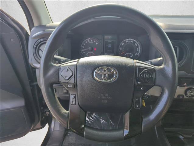 Used 2018 Toyota Tacoma SR image 11